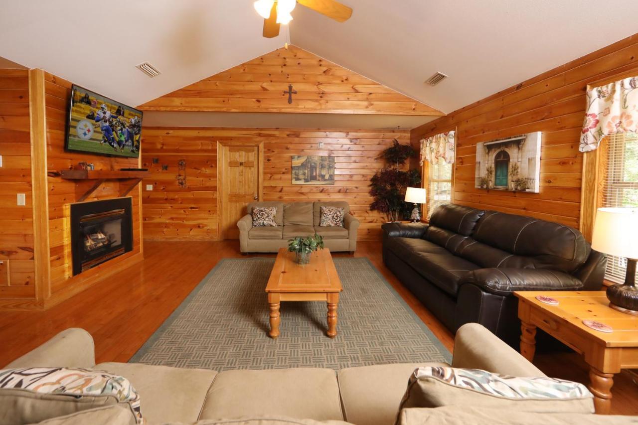 Oak Tree Lodge #3 Pigeon Forge Luaran gambar